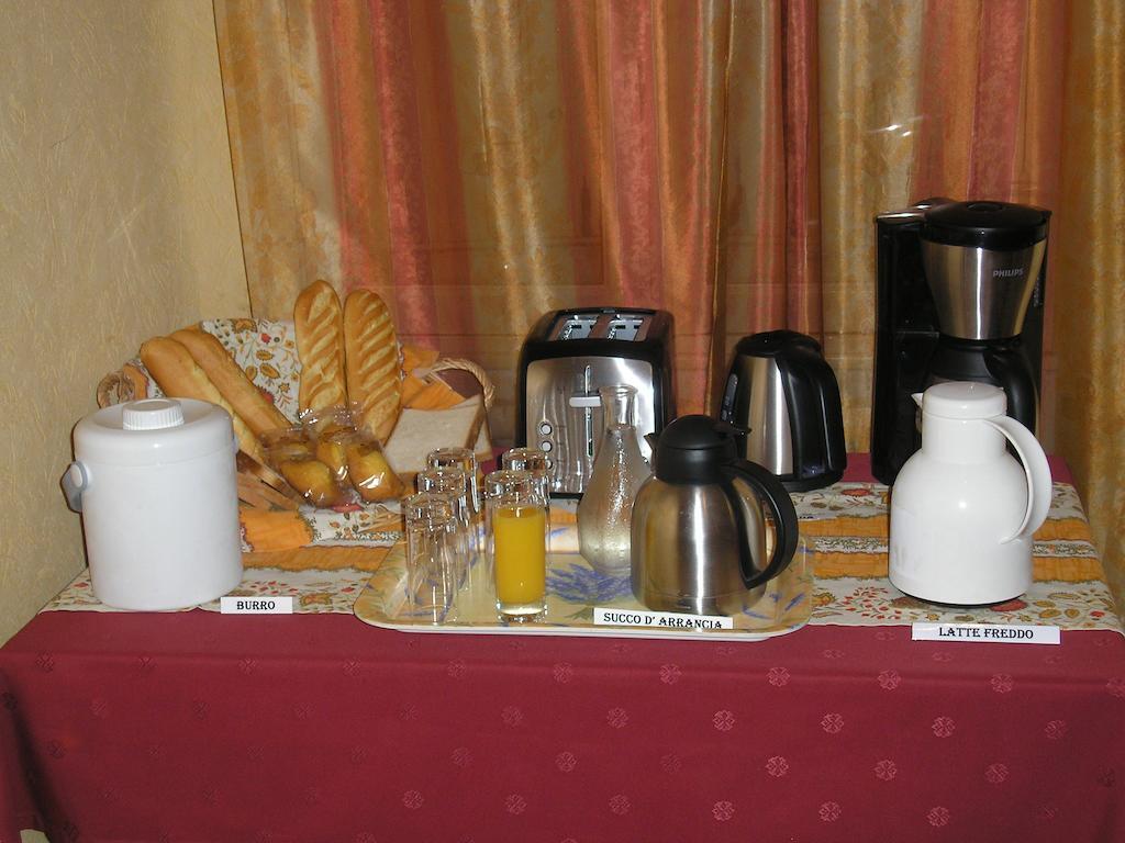 Hotel Jaures 툴롱 외부 사진